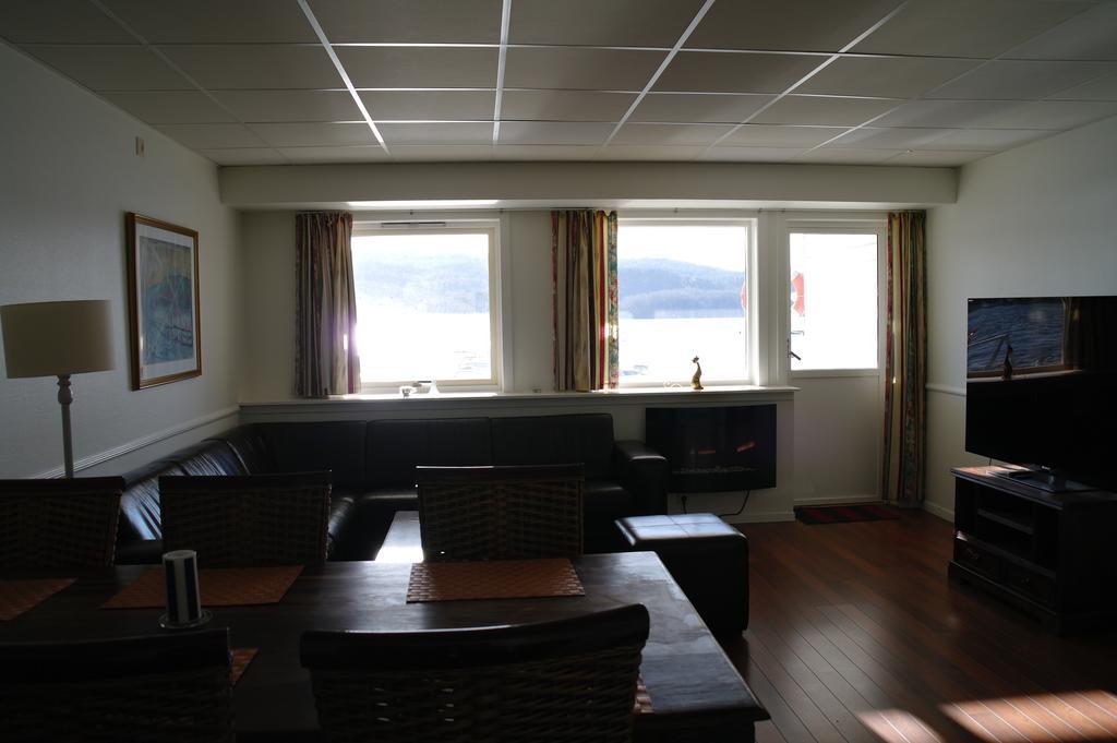 Aparthotel Tysnes Sjo Og Fritid Uggdal Pokoj fotografie